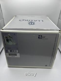 Lladro 6797 A Fairytale Princess Figurine Very Rare Figure With Box