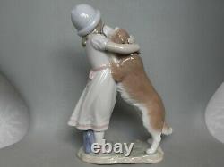 Lladro 6903 A Warm Welcome Young Girl And Her Dog