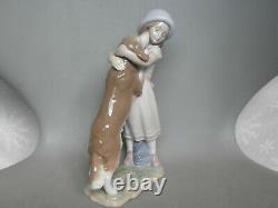 Lladro 6903 A Warm Welcome Young Girl And Her Dog