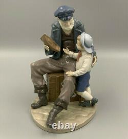 Lladro A Tall Yarn 5207 Sailor with Young Boy Large Figurine