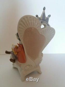 Lladro Alice in Wonderland (Privilege Gold)