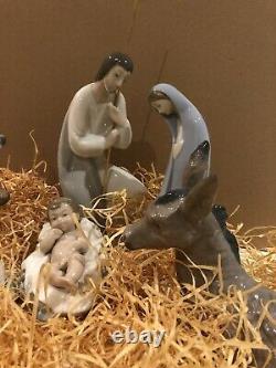 Lladro And Nao Nativity Figures