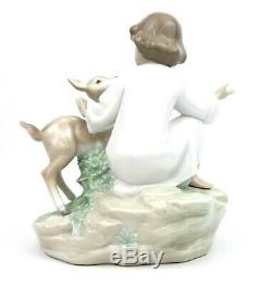 Lladro And The Little Child Shall Lead Them Figurine 6928 Retired 2003-07