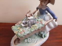 Lladro Barrow of Fun #5460 Girl Pushing Barrow with Puppies/Flowers BOXED