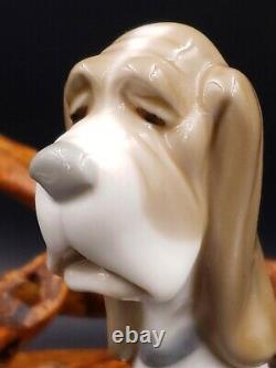 Lladro Basset Hound