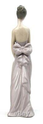 Lladro Birdesmaid Figurine 5598 Boxed Retired 1989-2007 Dama Anorante