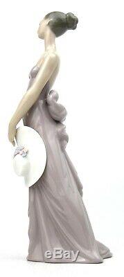 Lladro Birdesmaid Figurine 5598 Boxed Retired 1989-2007 Dama Anorante