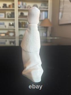 Lladro Children's Nativity, Kneeling Girl with Gift, Bisque Porcelain Vintage