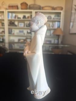 Lladro Children's Nativity, Standing King withLamb, Bisque Porcelain Vintage