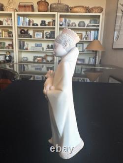 Lladro Children's Nativity, Standing King withLamb, Bisque Porcelain Vintage
