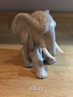 Lladro Elephant With Arm In A Sling