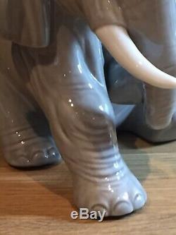 Lladro Elephant With Arm In A Sling