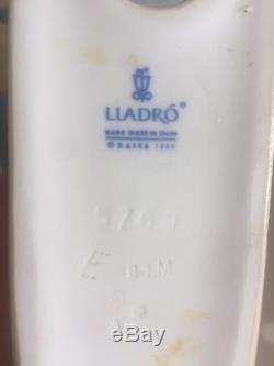 Lladro Faithful Stead 5769 Original Box Perfect