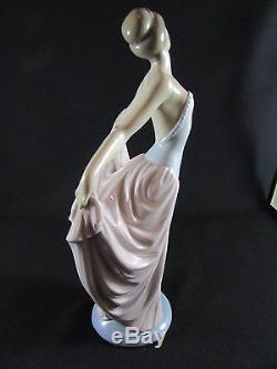 Lladro Figure Dancer #5050 c. 1979