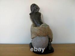 Lladro Figurine 13525 Classic Water Carrier Large Piece With Base Exc. Cond