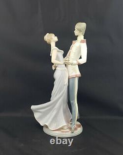 Lladro Figurine 5398 The Ball / Cinderella & Prince Boxed
