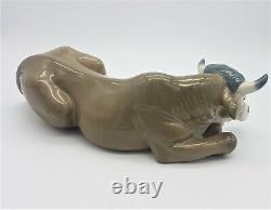 Lladro Figurine 5482 Nativity Ox Cow