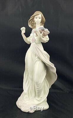 Lladro Figurine Autumn Romance Model No. 6576 Original Box