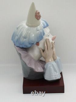 Lladro Figurine Clown Jester 5129 by Jose Puche 1982 Made in Spain
