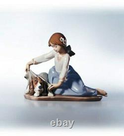 Lladro Figurine Number 5688 Dogs Best Friend Retired 2005 MINT/BOXED
