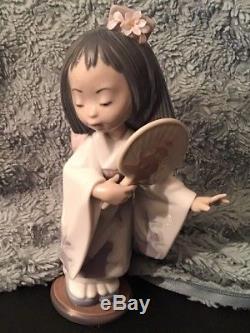 Lladro Figurine Oriental Geisha Japanese Girl With Fan #6232 Excellent Condition