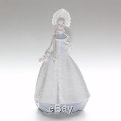 Lladro Figurine, Snow Maiden, 8412, Boxed