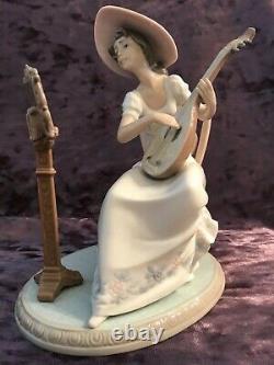 Lladro Figurine Sweet Song Beautiful Young Lady Musician Playing Her Lute