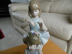 Lladro First Ballet No 5714