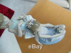 Lladro First Ballet No 5714