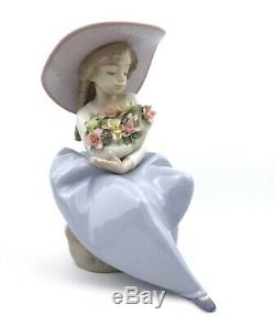 Lladro Fragrant Bouquet Figurine 5862 Boxed Que Bonita Es La Primavera