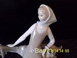 Lladro Girl With Pitcher & Goat Figurine 4590 Retired By Alfredo Ruiz Dairy