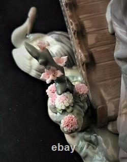 Lladro Group HN 1445 Springtime in Japan Two Geisha Girls on Bridge