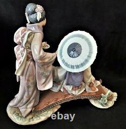 Lladro Group HN 1445 Springtime in Japan Two Geisha Girls on Bridge