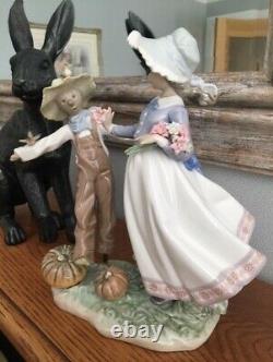 Lladro Lady And The Scarecrow Halloween Retired Figure Rare Pumpkins