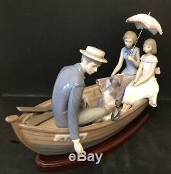 Lladro Love Boat. 5343. Limited Edition. 15.25 wide. With base & Certificate