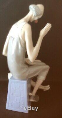 Lladro Magic. 4605. Clown with Child Ballerina. 15.25 tall