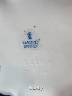 Lladro Making A Wish #5910 c. 1991-98 Retired