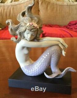 Lladro Mermaid Illusion #1413 Excellent Condition Sirena Rodilla