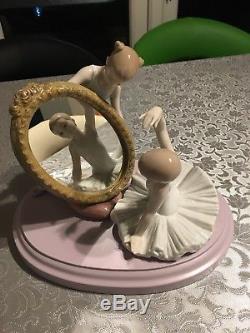Lladro My Perfect Pose 8571 Ballerinas Large piece with Box