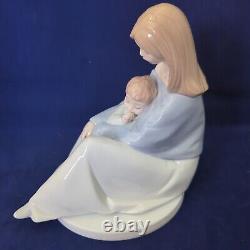 Lladro NAO #1554 The Greatest Bond Mother & Boy Child Figurine Statue Retired