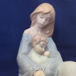 Lladro NAO #1554 The Greatest Bond Mother & Boy Child Figurine Statue Retired