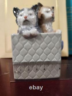 Lladro NAO Cat Ceramic Figurine Antique LLADRO Antique Market