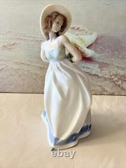 Lladro NAO Diasa porcelain girl in sundress figure 13 1992 Spain