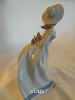 Lladro NAO Diasa porcelain girl in sundress figure 13 1992 Spain