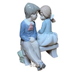 Lladro NAO Figurine First Love 1136 Ceramic Doll Figure Ornament Girl