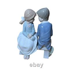 Lladro NAO Figurine First Love 1136 Ceramic Doll Figure Ornament Girl