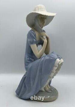 Lladro NAO La Pamela Figurine 02010229 Girl With Straw Hat 11 tall