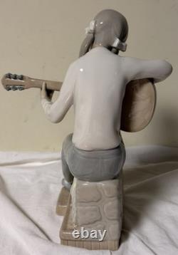 Lladro NAO Large & Rare GIRL PLAYING GUITAR 10 Tall Vintage Retired