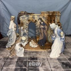Lladro NAO Nativity Set Figurines & Manger three kings, baby Jesus, Mary Joseph