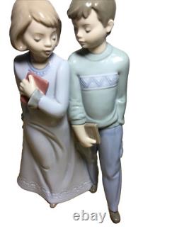 Lladro NAO School Companions Figure Excellent Condition #1420